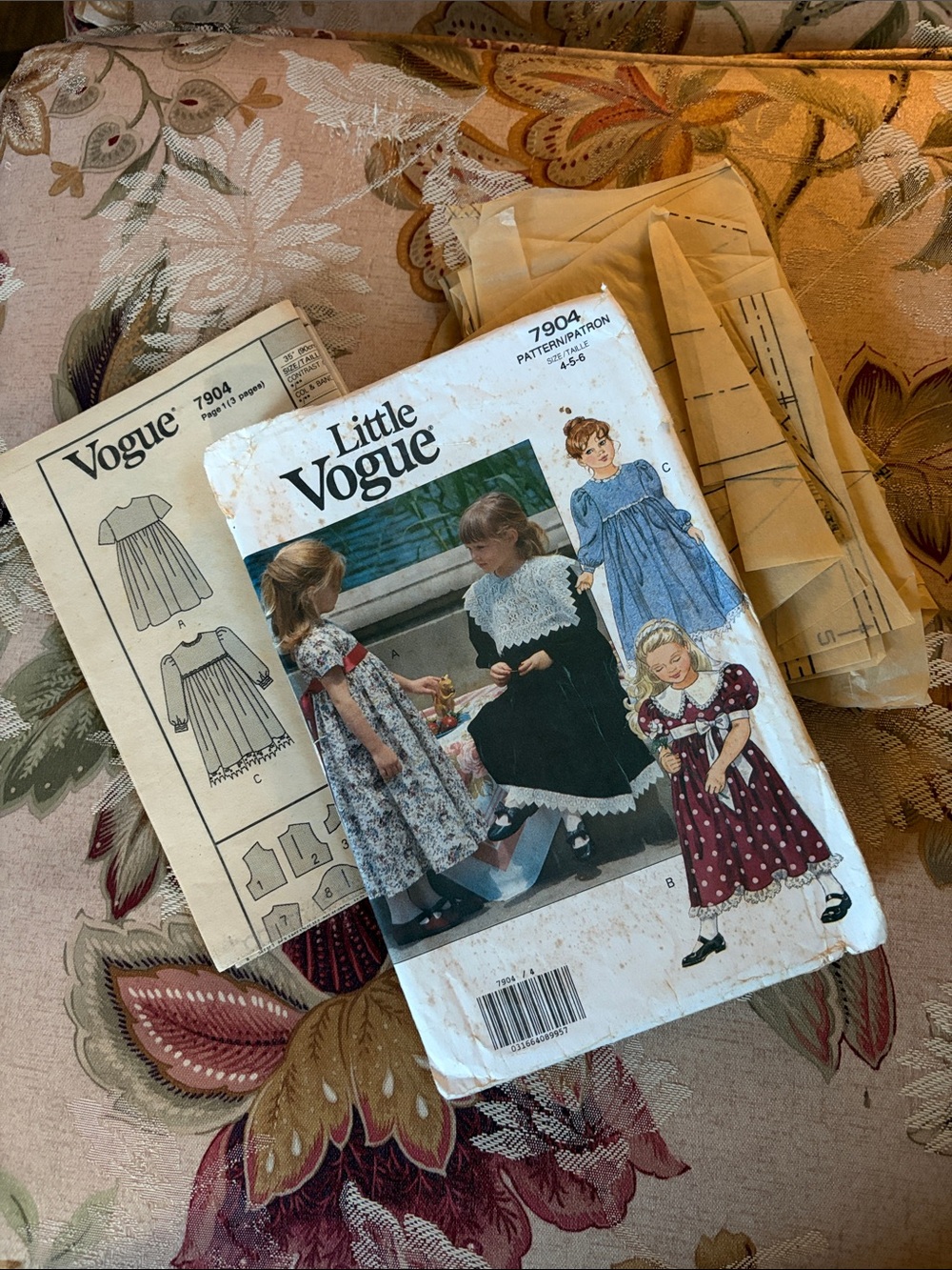 VTG ‘90 Little Vogue 7904 Girls Raised Waist Dress Pattern Sz 4-5-6 CUT Complete